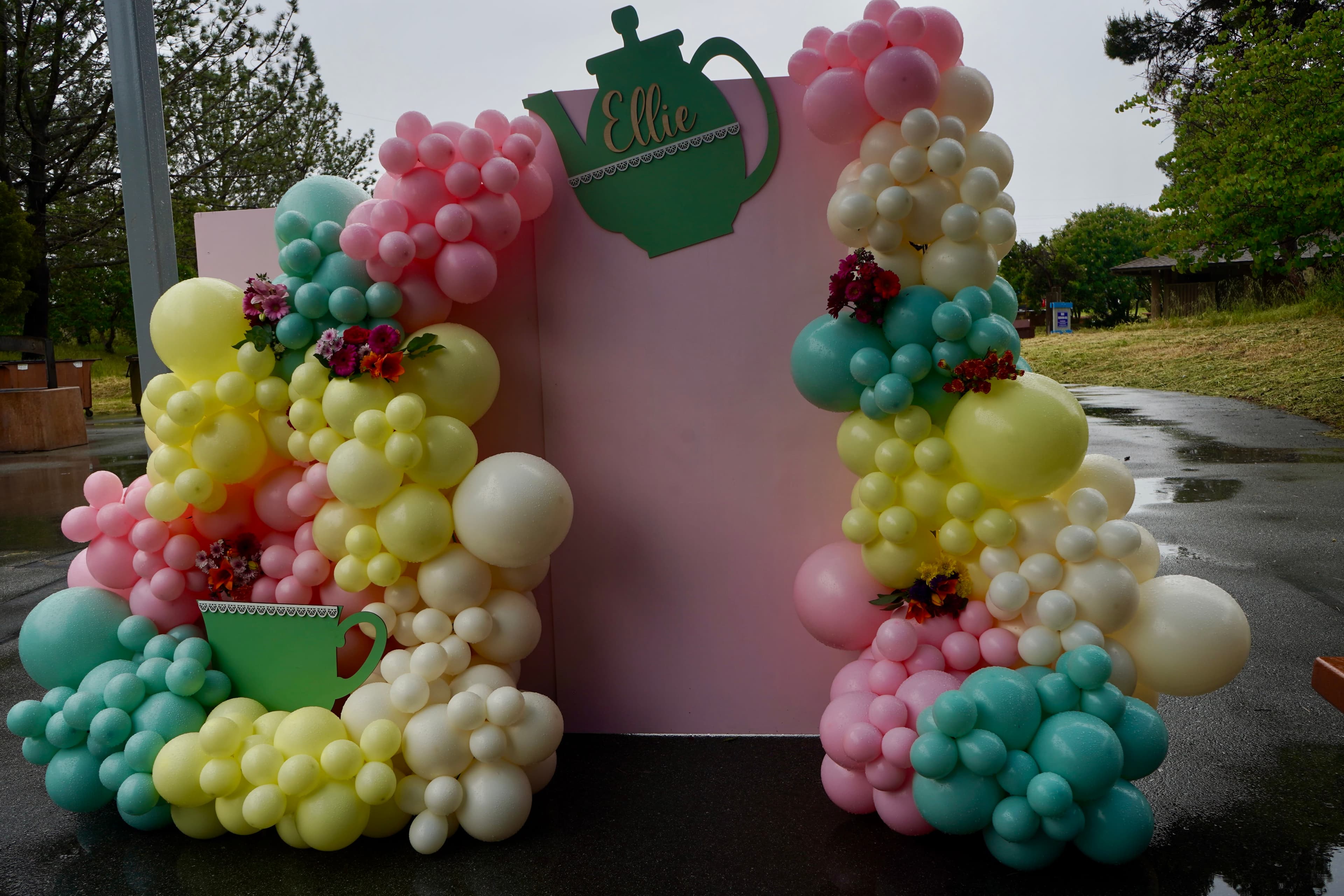 Balloon Arches/Letters